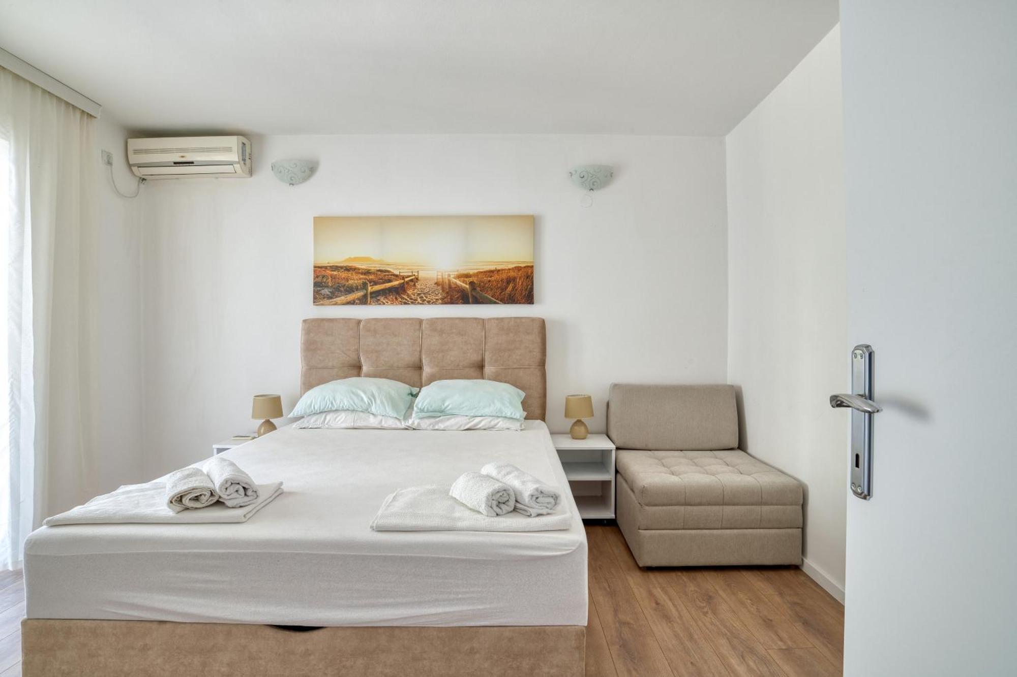 Apartman Zenta Petrovac na moru Exterior foto